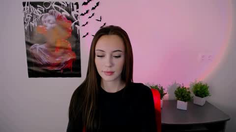 Snapshot of nikonara_ chatting on February 2025 12:38:02 PM nikonara_ online show from February 2025 12:38:02 PM