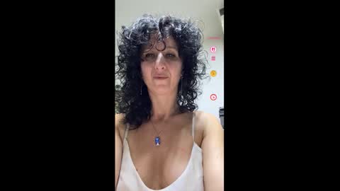 nikol online show from February 2026 10:49:01 PM