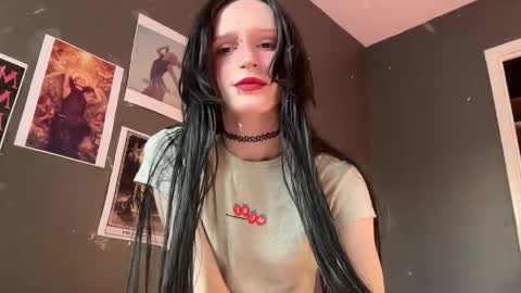 Niky online show from April 2026 03:06:01 PM