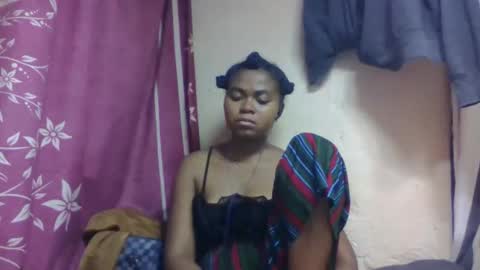 nilah online show from November 2025 06:52:01 PM