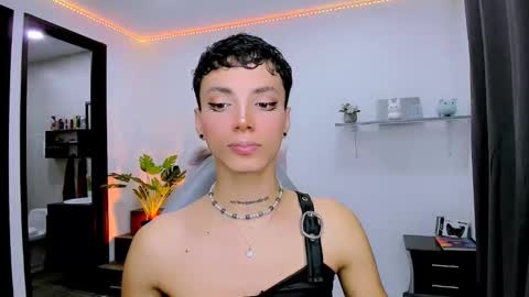 Snapshot of nilam217 chatting on October 2025 11:45:02 PM Nilam online show from October 2025 11:45:02 PM