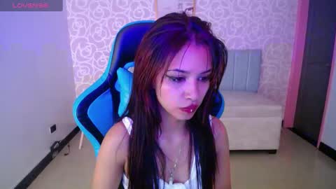 Snapshot of nilia_ch chatting on January 2025 01:56:02 AM nilia_ch online show from January 2025 01:56:02 AM