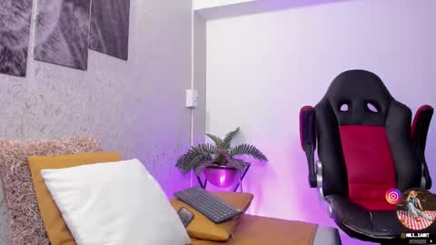 Nils online show from October 2025 01:22:01 AM