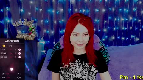 Snapshot of nimfeya chatting on December 2024 01:30:02 PM Nimfeya online show from December 2024 01:30:02 PM