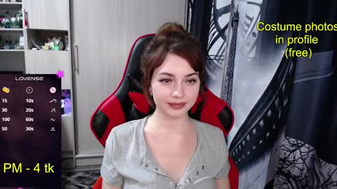 Snapshot of nimfeya chatting on November 2025 07:25:01 PM Nimfeya online show from November 2025 07:25:01 PM