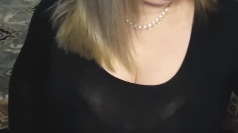 Blonde Nimpho online show from December 2024 08:59:01 AM