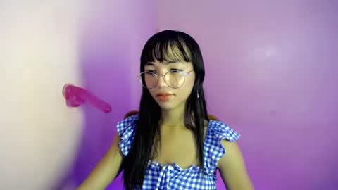 Nina online show from June 2026 03:02:01 AM