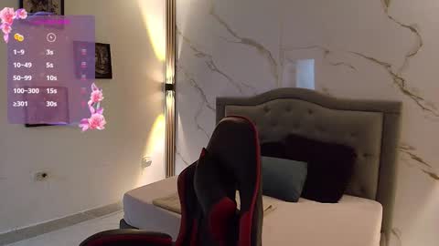 N I N A  online show from February 2026 11:06:02 AM