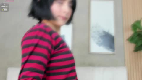 Snapshot of nina_soul chatting on January 2025 12:04:02 PM NINA online show from January 2025 12:04:02 PM