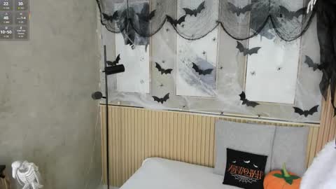 NINA online show from November 2025 01:24:03 PM