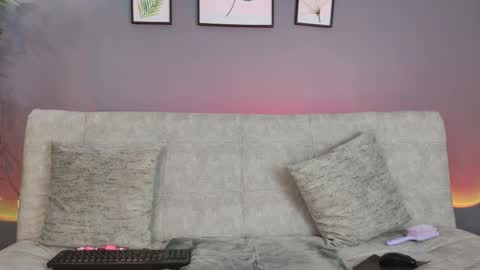 Ninna online show from March 2026 06:24:01 PM