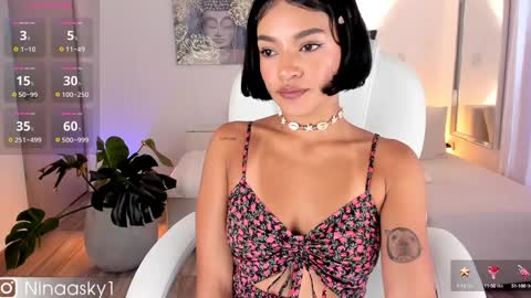    online show from January 2025 01:41:02 PM