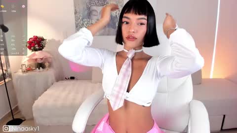    online show from March 2025 01:12:01 PM