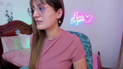 Nina online show from December 2024 05:00:01 PM