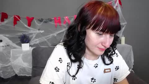 ninaflawlees online show from October 2025 12:06:01 PM