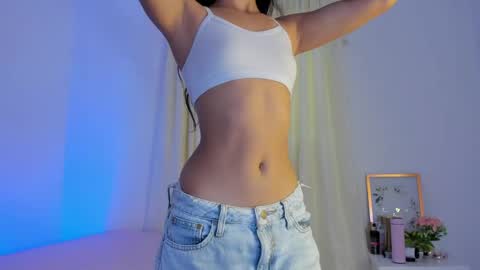 ninahtx online show from March 2026 09:15:01 PM