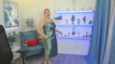 ninastarle online show from April 2026 05:36:02 AM