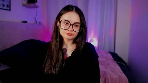 ninavolkov online show from October 2025 12:19:02 AM