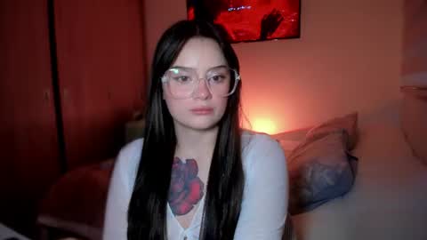 Snapshot of ninavolkov chatting on July 2026 10:25:02 PM ninavolkov online show from July 2026 10:25:02 PM