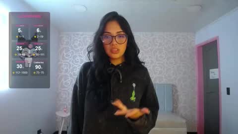 Ninfa  online show from February 2025 02:19:02 PM