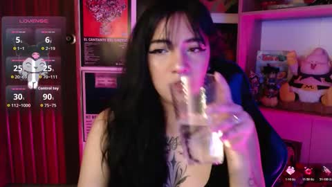 Snapshot of ninfa_ch chatting on March 2026 12:27:02 AM Ninfa online show from March 2026 12:27:02 AM