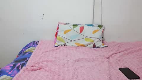 nini_smith online show from March 2026 07:08:01 PM