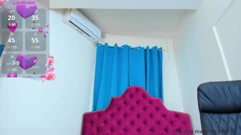 nina dee online show from March 2026 04:28:02 AM