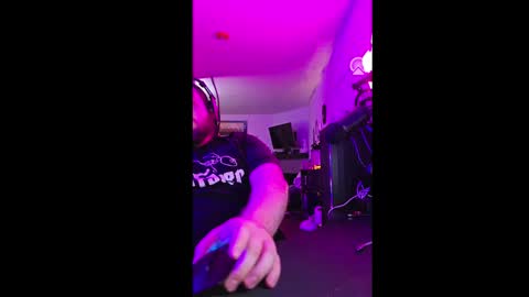 HungStepSon online show from September 2025 10:20:01 AM