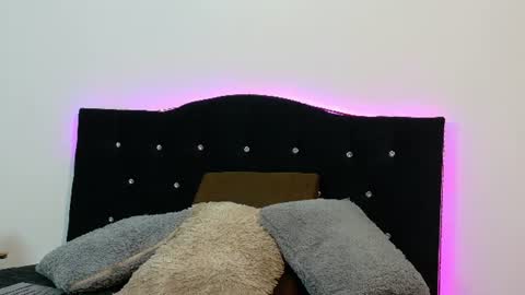 Snapshot of nira_lux chatting on June 2026 01:45:01 AM Nira Lux online show from June 2026 01:45:01 AM
