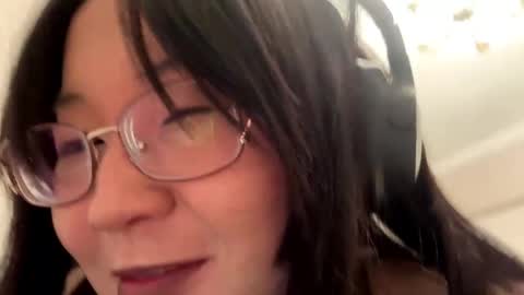 Nira online show from April 2026 07:58:01 PM