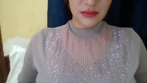 Nishu online show from October 2025 12:15:02 PM