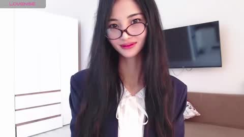 Snapshot of niufrommacau chatting on September 2025 06:04:02 AM Niu online show from September 2025 06:04:02 AM