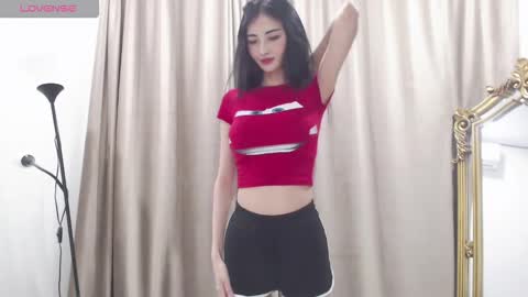 Snapshot of niufrommacau chatting on November 2025 03:02:01 PM Niu online show from November 2025 03:02:01 PM