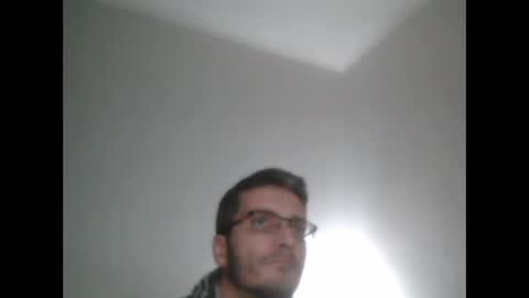 Snapshot of nmcandeias chatting on February 2025 01:11:01 AM Nuno online show from February 2025 01:11:01 AM