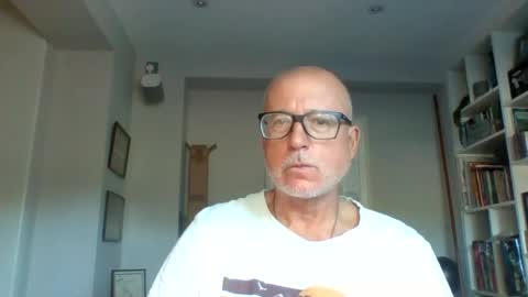 Snapshot of nmmm124347 chatting on July 2026 09:01:01 AM nmmm124347 online show from July 2026 09:01:01 AM