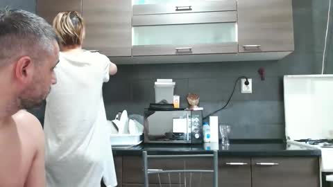 Snapshot of no_limit_coupl3 chatting on October 2025 08:09:01 AM no_limit_coupl3 online show from October 2025 08:09:01 AM