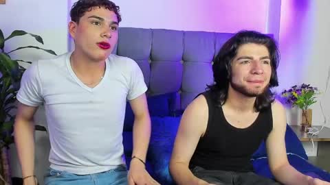 Noa and aaron  online show from May 2026 07:52:02 PM