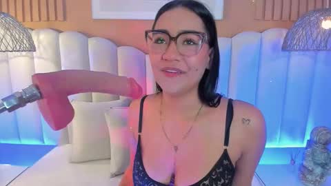 Noa online show from February 2026 02:55:02 AM