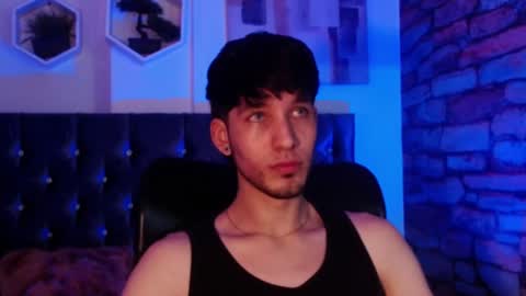 Noah Brigth online show from October 2025 02:32:02 AM