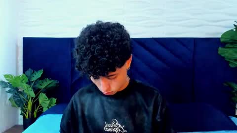 noah_dupont_ online show from October 2025 11:28:01 AM