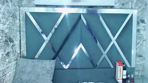 Snapshot of noah_greyhh chatting on October 2025 02:20:01 PM Noah online show from October 2025 02:20:01 PM