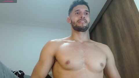 Noah online show from February 2025 02:05:02 AM