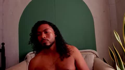 Noah online show from November 2025 06:29:01 PM