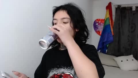 noah hehim    online show from January 2025 01:03:01 AM