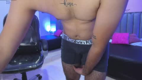 Snapshot of noah_sin_ chatting on May 2026 11:17:01 AM noah sin online show from May 2026 11:17:01 AM