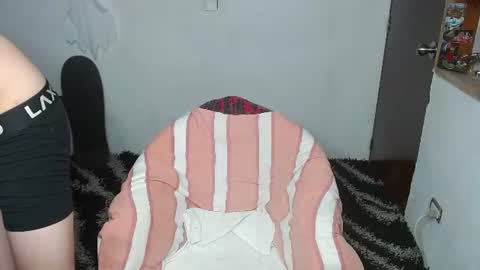 Snapshot of noah_sokolov_ chatting on June 2026 09:06:02 PM Kervs online show from June 2026 09:06:02 PM