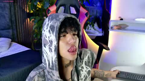 Noah online show from April 2026 01:56:02 PM