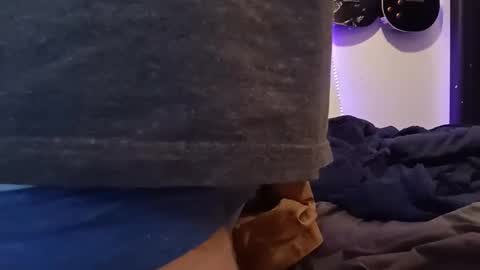 Noah Wesley online show from November 2025 01:36:01 AM