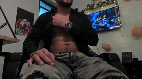 LIAM- noah online show from December 2024 12:17:01 PM