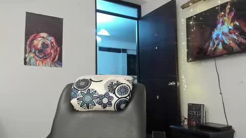 LIAM- noah online show from January 2025 03:23:01 PM